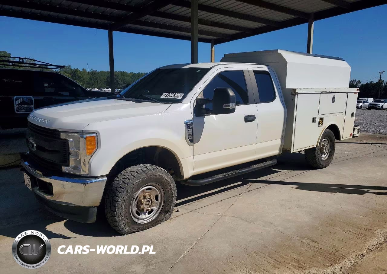 2017 Ford F350 Super Duty VIN:1FD7X3B6XHEE98599 - 1