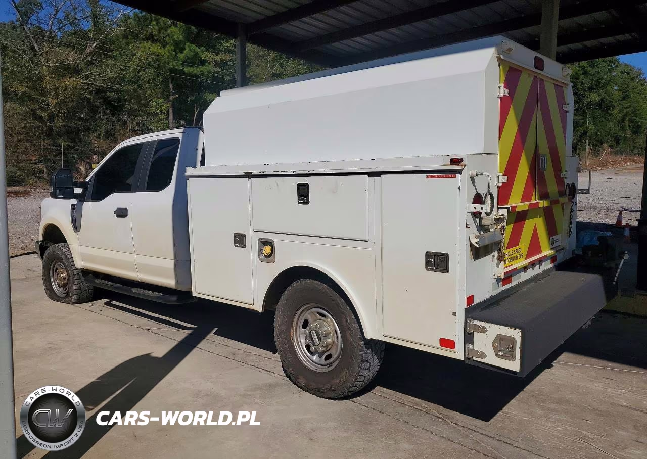 2017 Ford F350 Super Duty VIN:1FD7X3B6XHEE98599 - 2