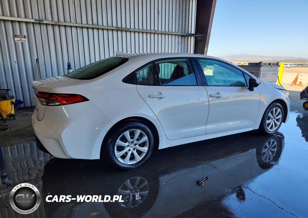 2025 Toyota Corolla Le VIN:5YFB4MDE2SP272746 - 3