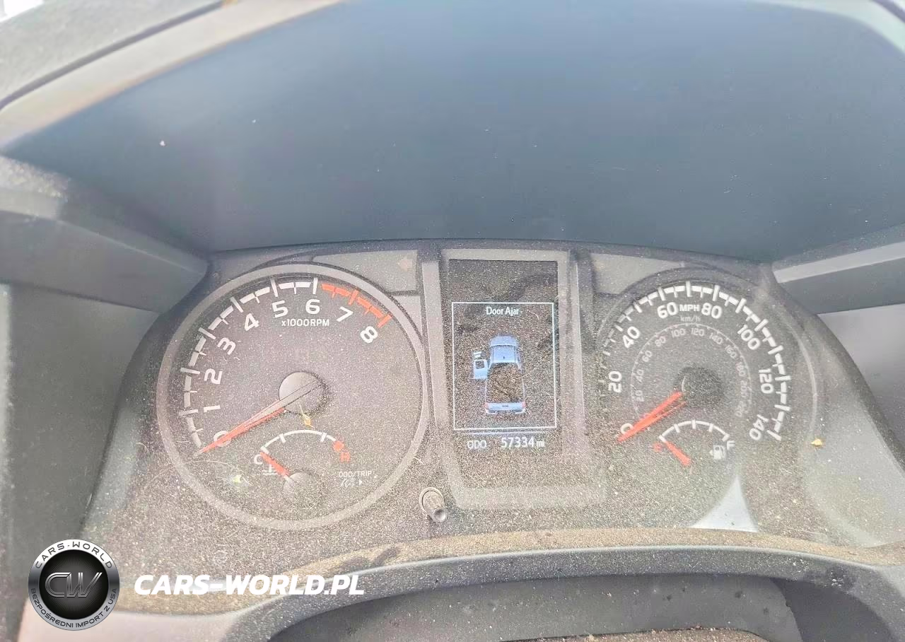 2023 Toyota Tacoma Sr V6 VIN:3TYRZ5CN5PT033685 - 9