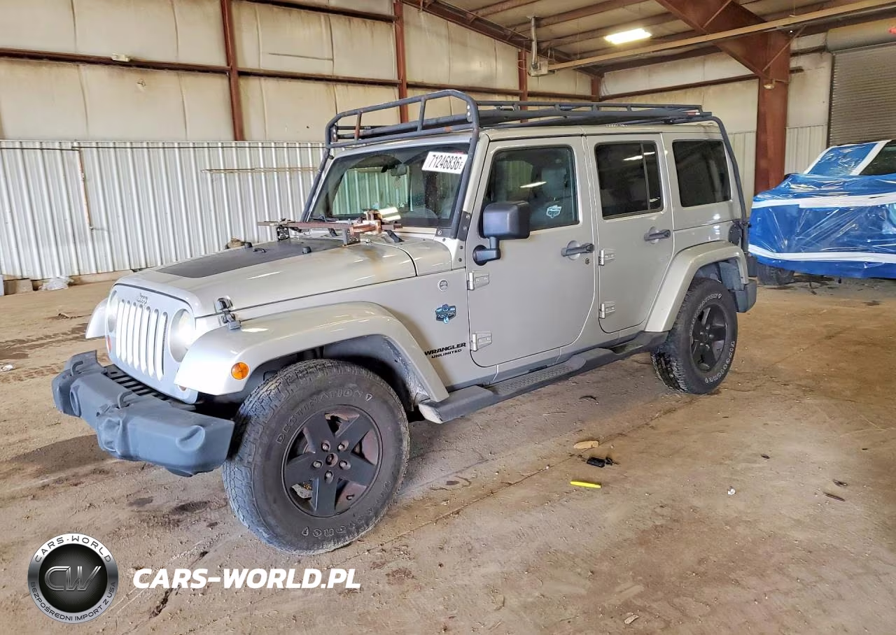 2012 Jeep Wrangler Unlimited Sahara