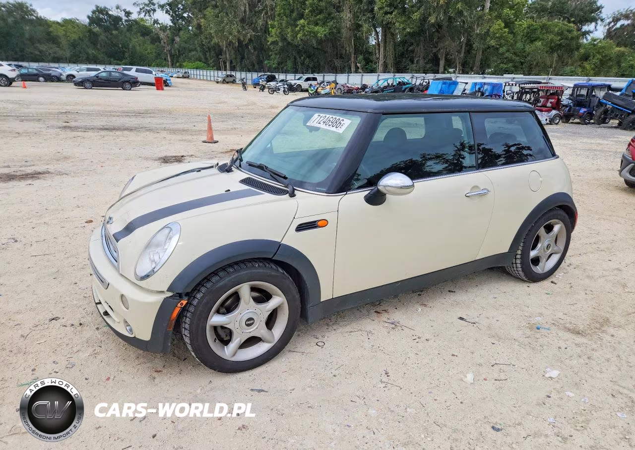 2005 Mini Cooper VIN:WMWRC33425TC56323 - 1