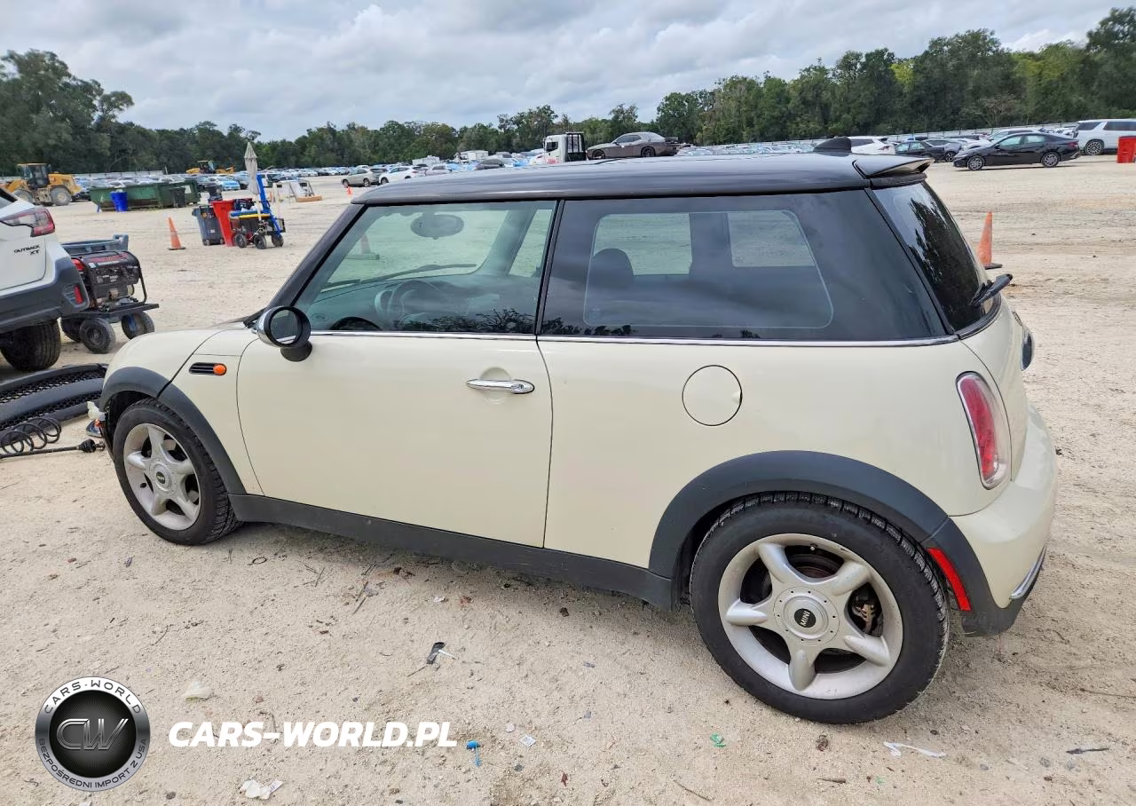 2005 Mini Cooper VIN:WMWRC33425TC56323 - 2
