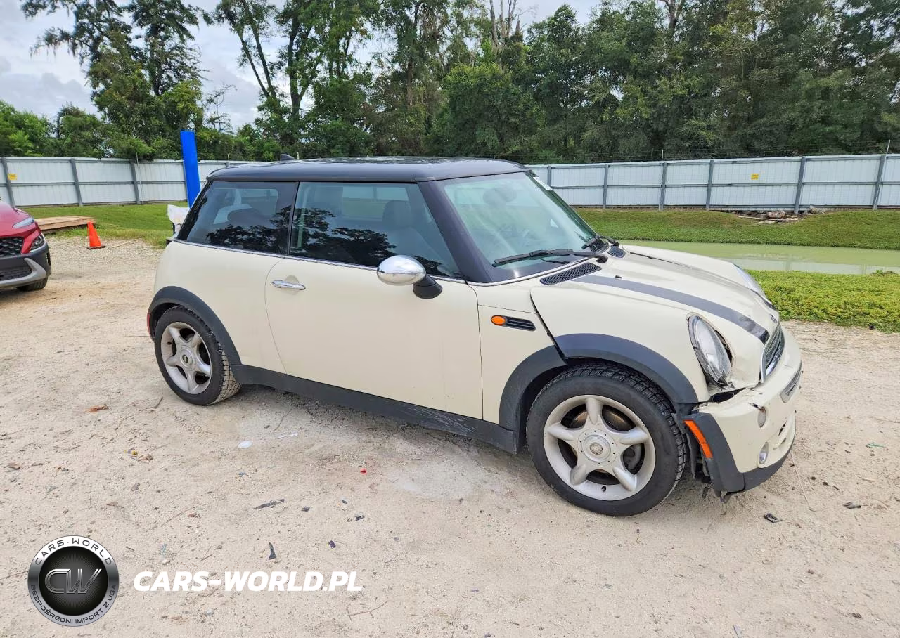 2005 Mini Cooper VIN:WMWRC33425TC56323 - 4
