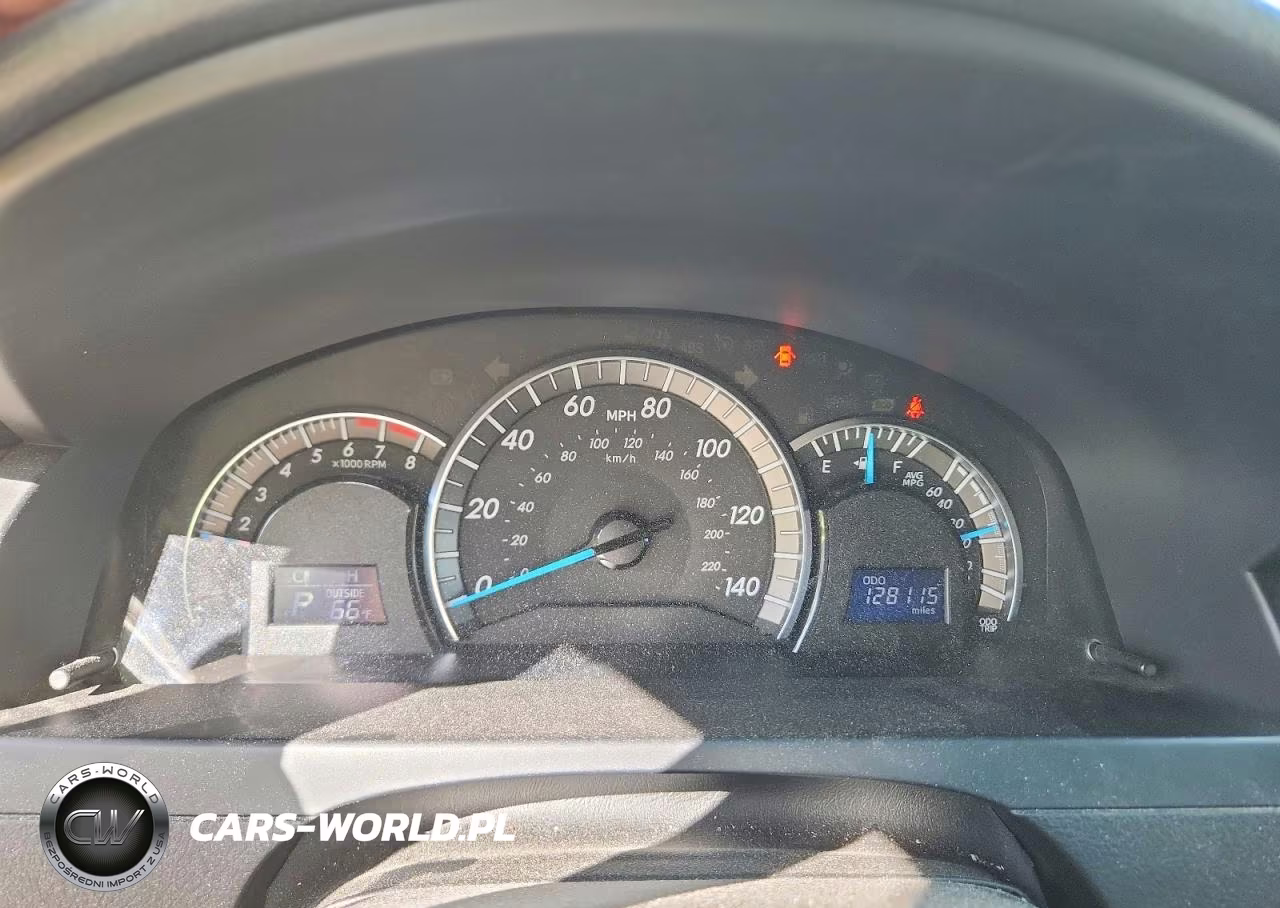 2014 Toyota Camry Se VIN:4T1BF1FKXEU412993 - 9