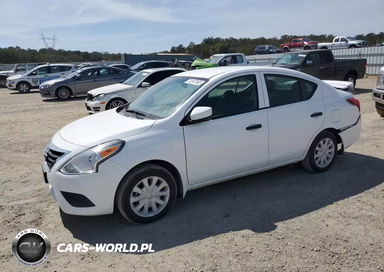 2019 Nissan Versa S