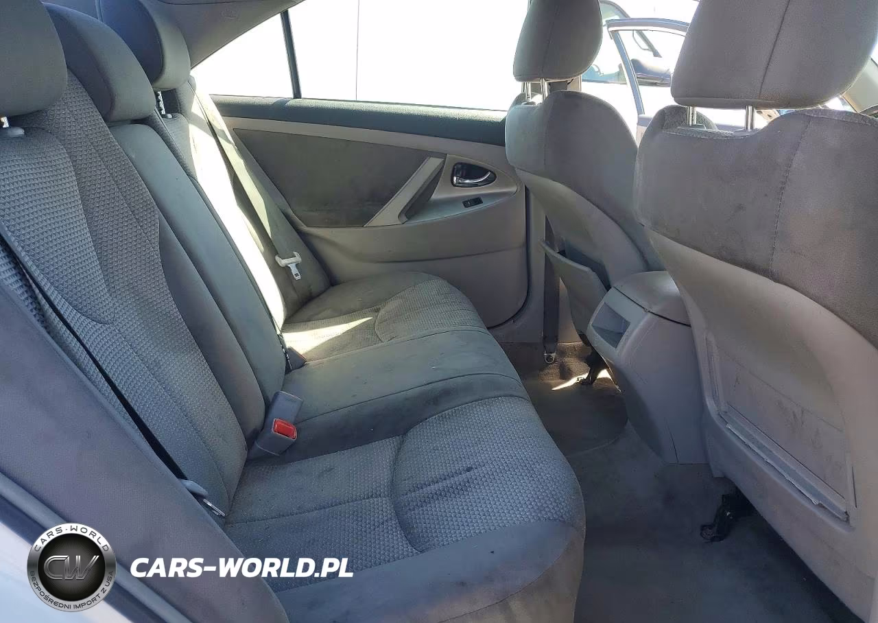 2010 Toyota Camry Se VIN:4T1BF3EKXAU563484 - 10