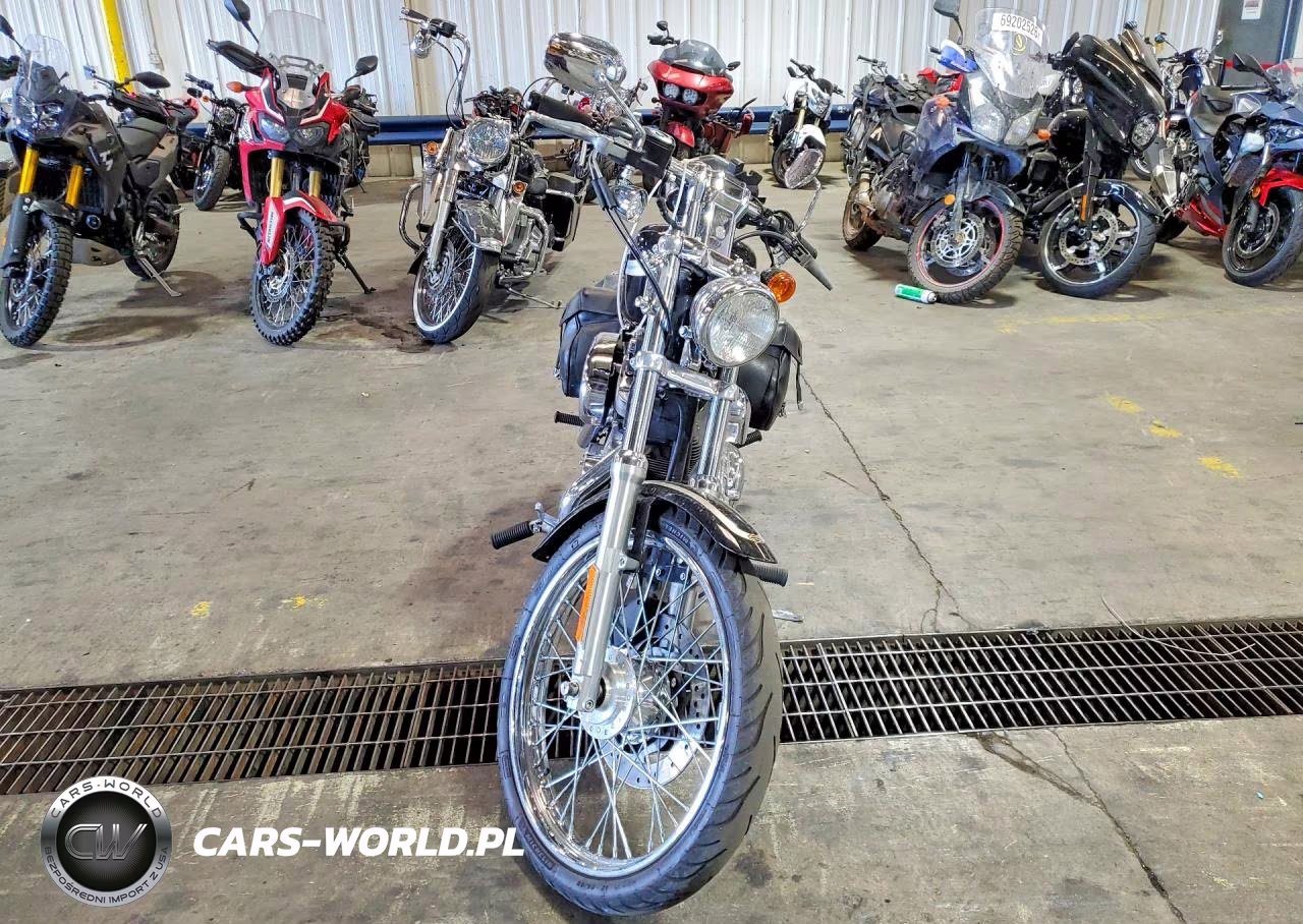 2003 Harley-Davidson Xl1200 C VIN:1HD1CGP163K405466 - 2