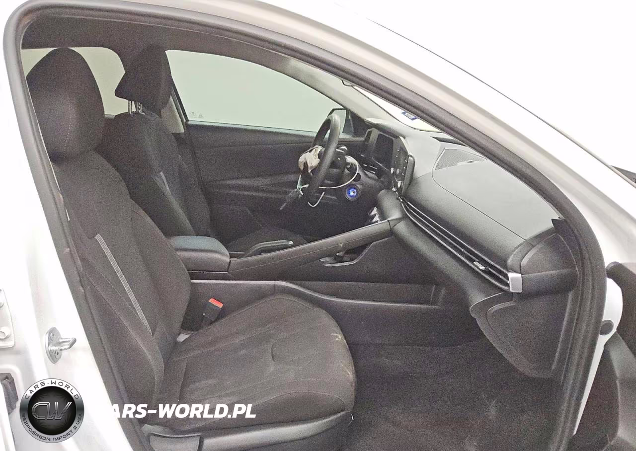 2026 Hyundai Elantra Se VIN:KMHLL4DG1TU100961 - 14
