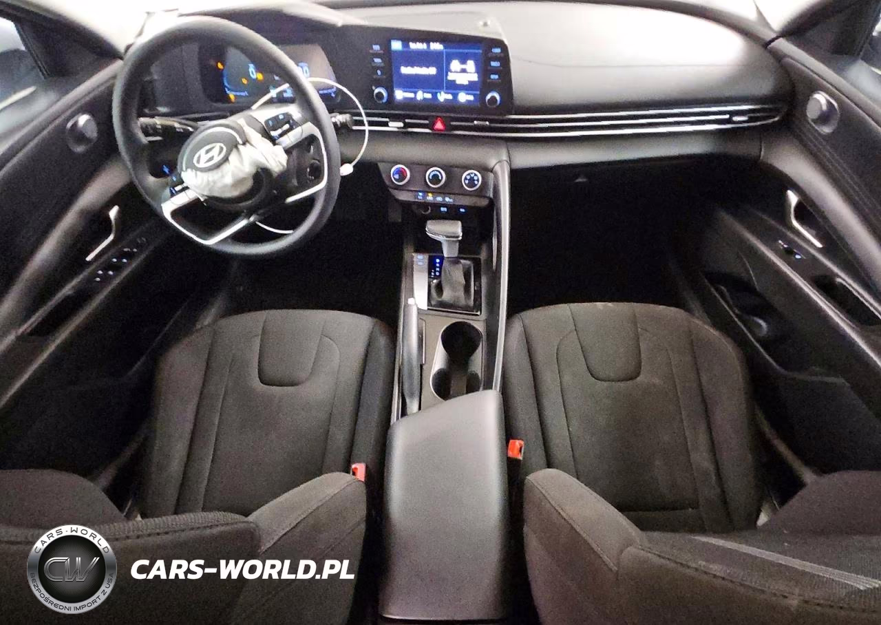 2026 Hyundai Elantra Se VIN:KMHLL4DG1TU100961 - 8
