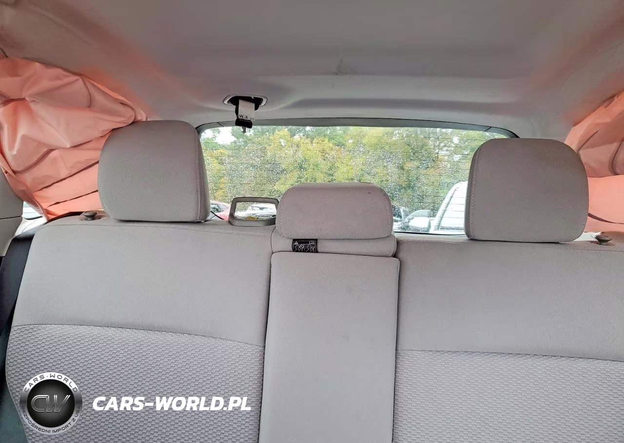 2018 Subaru Forester 2.5I Premium VIN:JF2SJAEC1JH518153 - 10