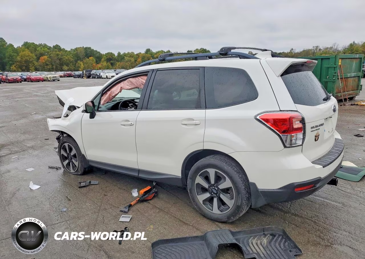 2018 Subaru Forester 2.5I Premium VIN:JF2SJAEC1JH518153 - 2