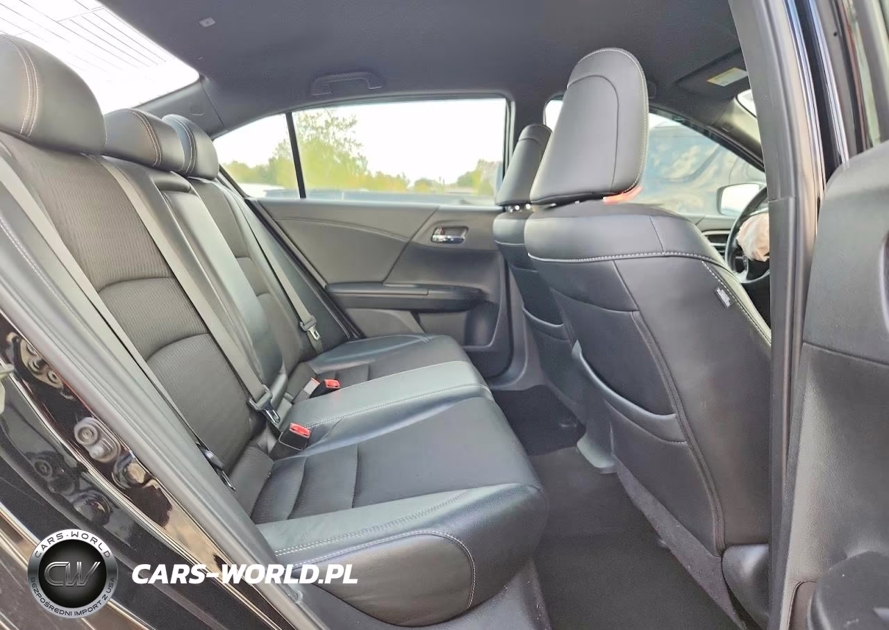 2016 Honda Accord Sport VIN:1HGCR2F58GA228609 - 10