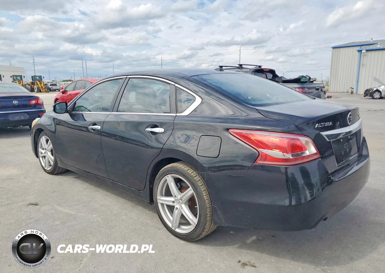 2013 Nissan Altima 3.5 S VIN:1N4BL3AP0DN437850 - 2