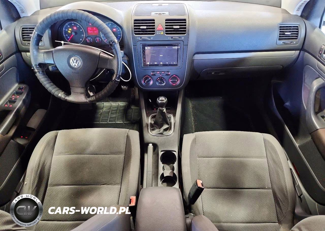 2007 Volkswagen Rabbit VIN:WVWCR71K37W084978 - 8