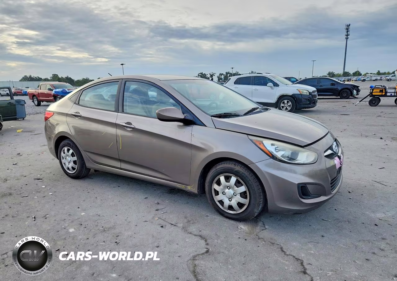 2013 Hyundai Accent VIN:KMHCT4AE1DU441278 - 4