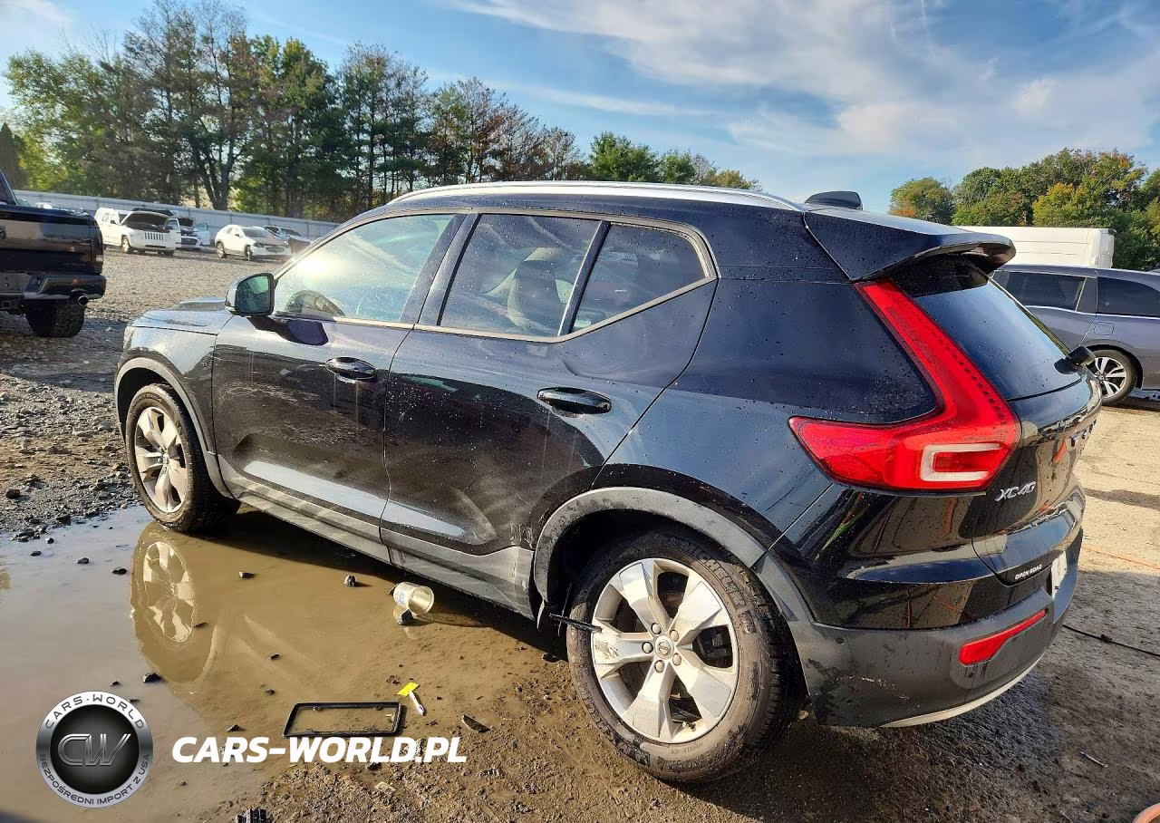 2019 Volvo Xc40 T5 Momentum VIN:YV4162UK2K2127296 - 2