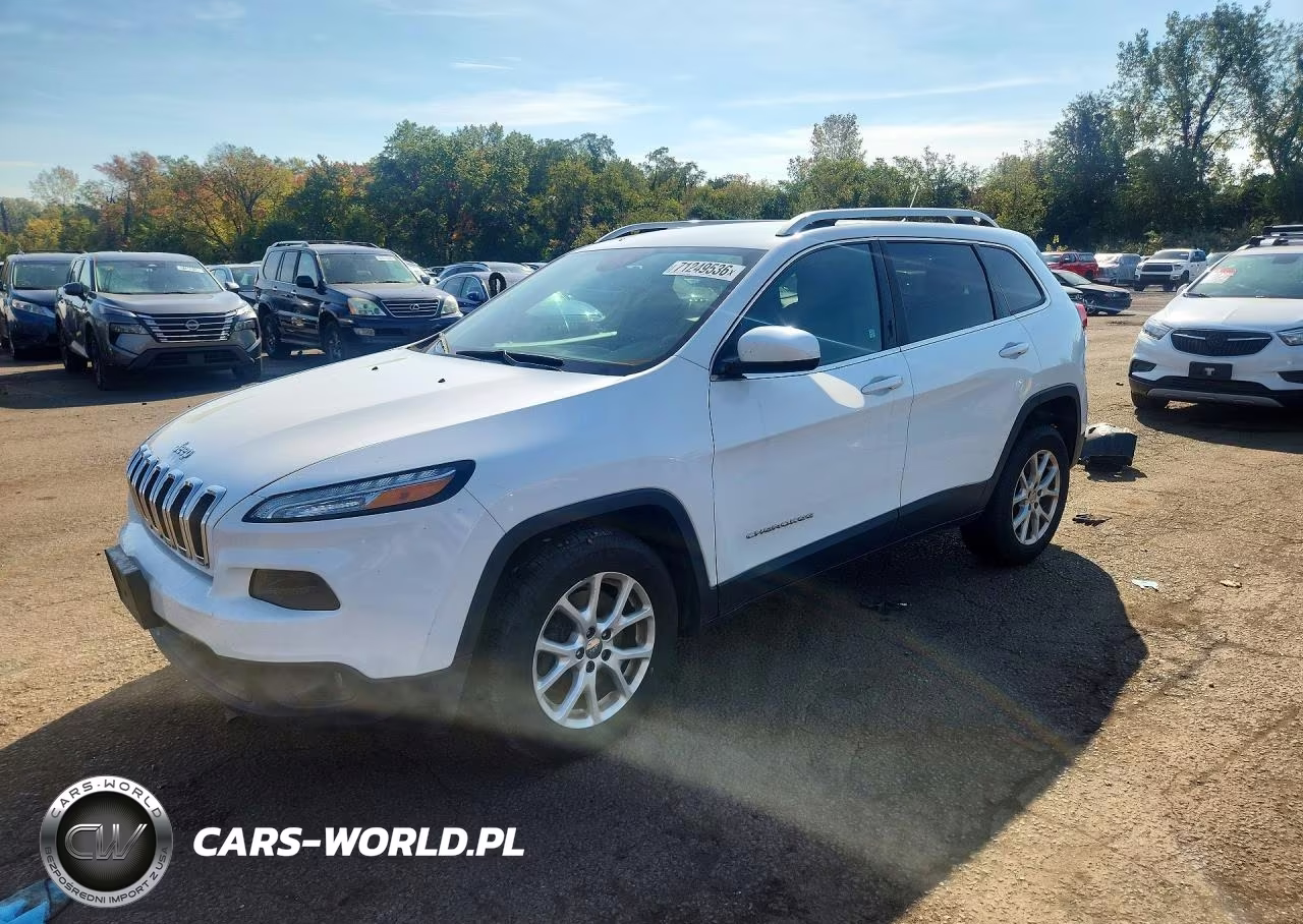 2014 Jeep Cherokee Latitude VIN:1C4PJMCS2EW192431 - 1
