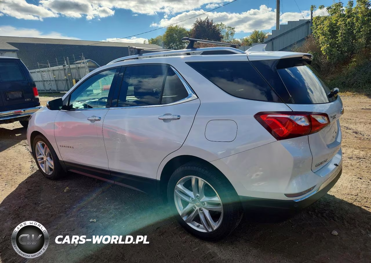 2018 Chevrolet Equinox Premier VIN:2GNAXMEV8J6334871 - 2