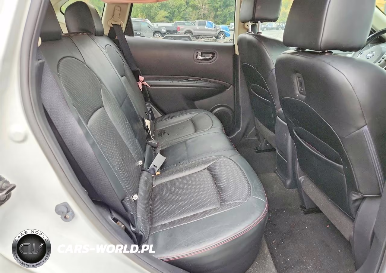 2012 Nissan Rogue S VIN:JN8AS5MV2CW403470 - 11