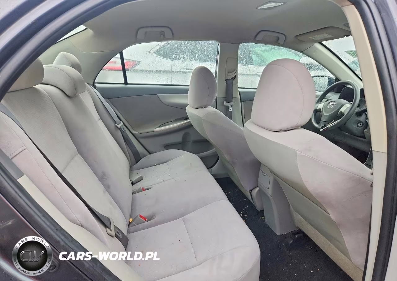 2010 Toyota Corolla Le VIN:JTDBU4EE8AJ060113 - 10
