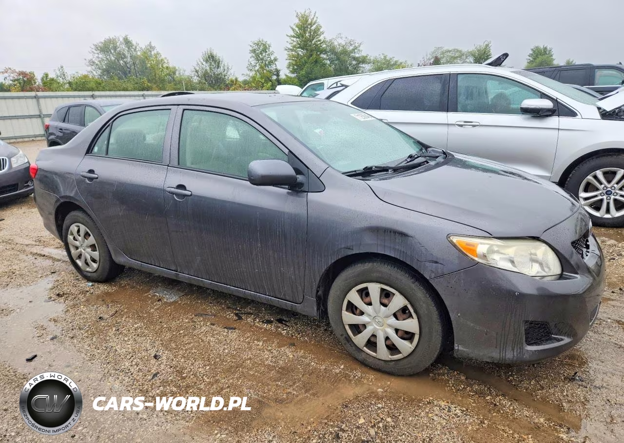 2010 Toyota Corolla Le VIN:JTDBU4EE8AJ060113 - 4