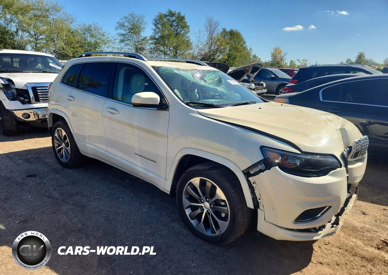2019 Jeep Cherokee Overland VIN:1C4PJMJX8KD249527 - 4