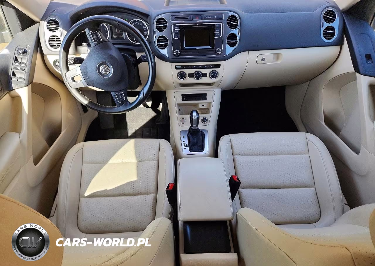 2016 Volkswagen Tiguan S VIN:WVGAV7AX3GW601660 - 8