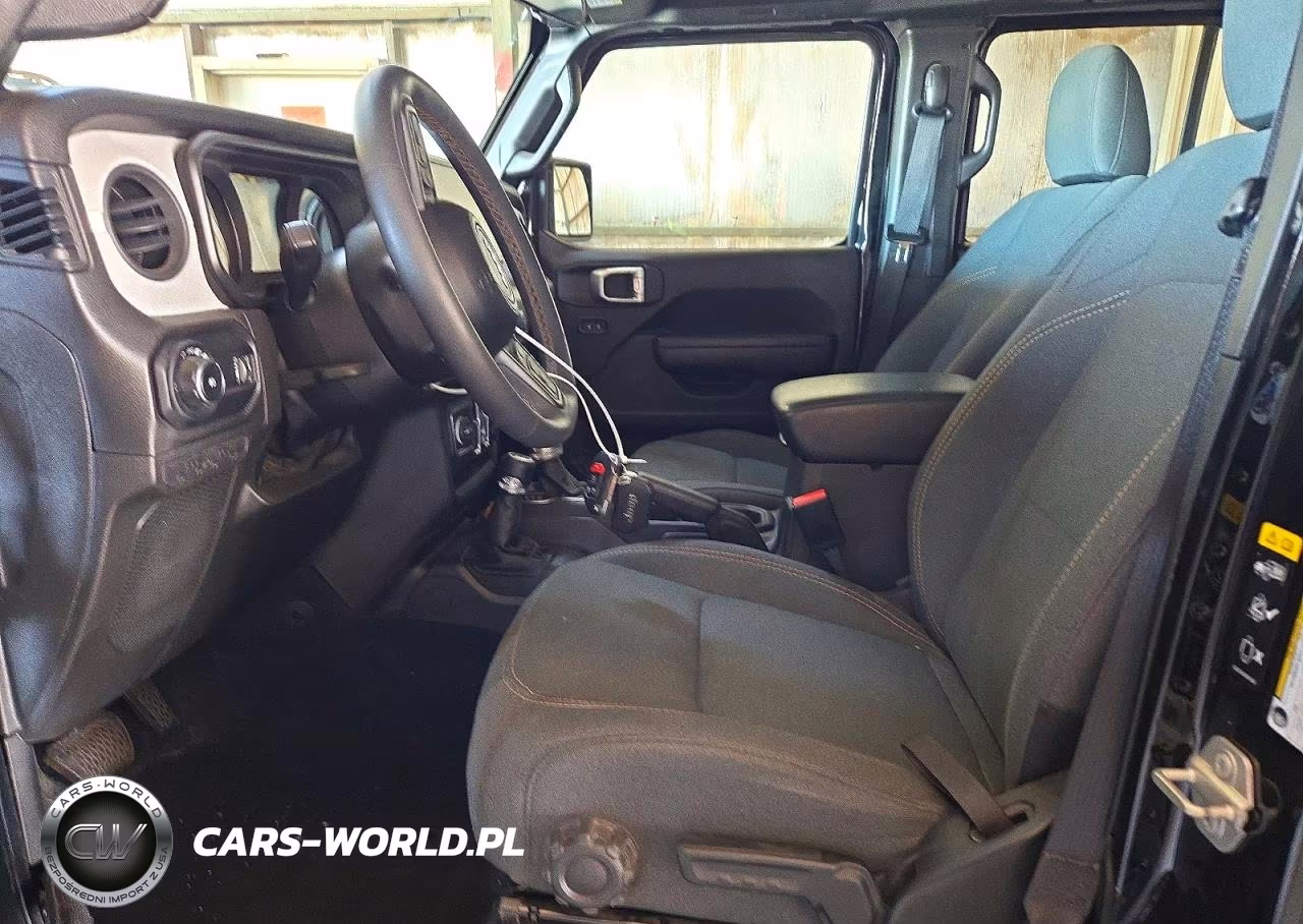 2024 Jeep Wrangler Sport VIN:1C4PJXDN8RW110671 - 7