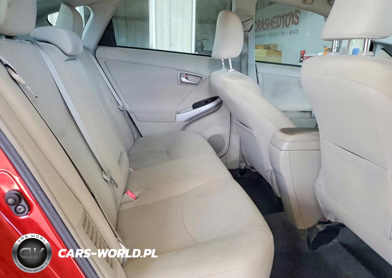 2013 Toyota Prius One VIN:JTDKN3DU6D5632602 - 10