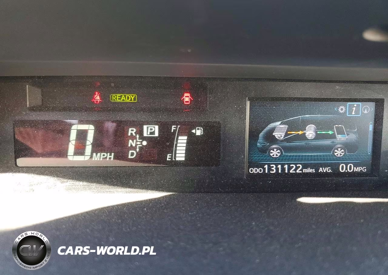 2016 Toyota Prius V Two VIN:JTDZN3EU5GJ055005 - 9