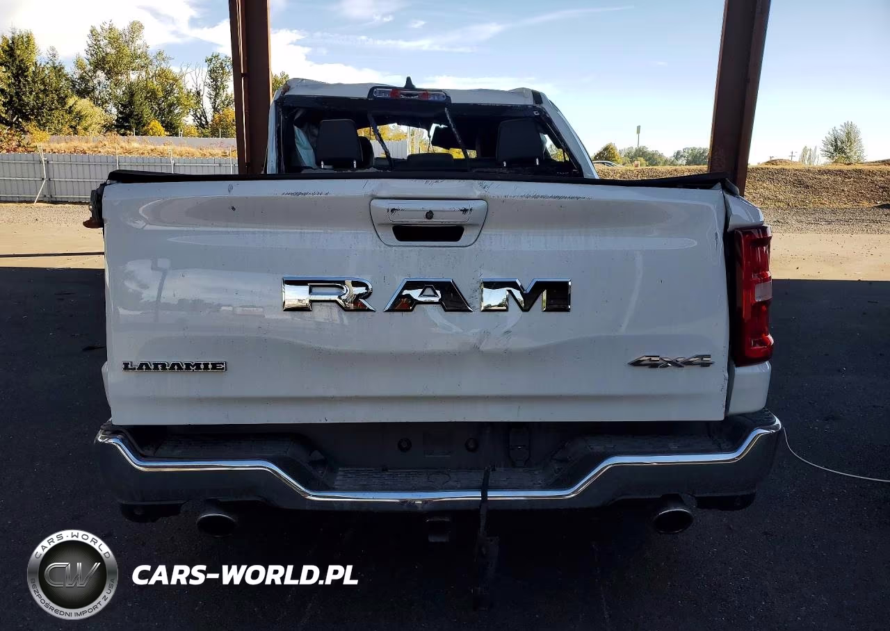 2026 Ram 1500 Laramie VIN:3C6SRFJPXT4177290 - 6