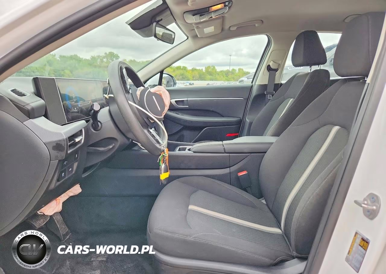 2025 Hyundai Sonata Sel VIN:KMHL64JA3SA513942 - 7