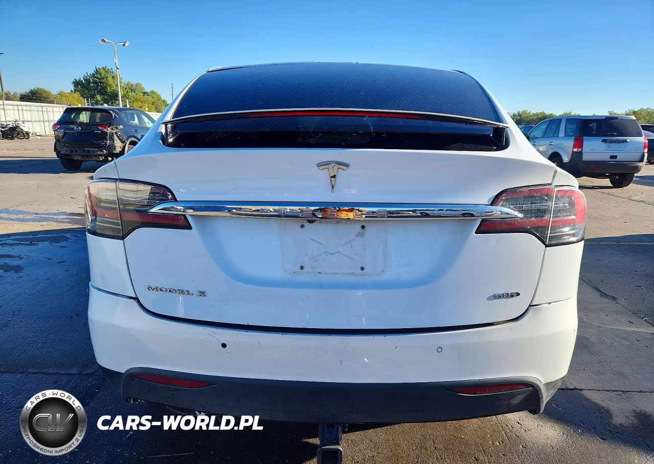 2016 Tesla Model X VIN:5YJXCBE29GF021906 - 6