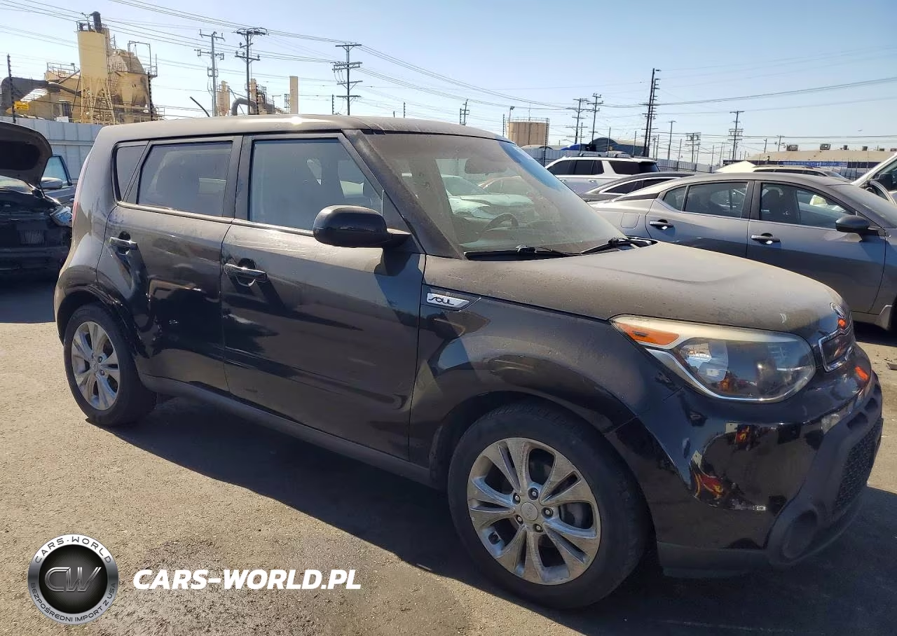 2015 Kia Soul + VIN:KNDJP3A53F7188234 - 4