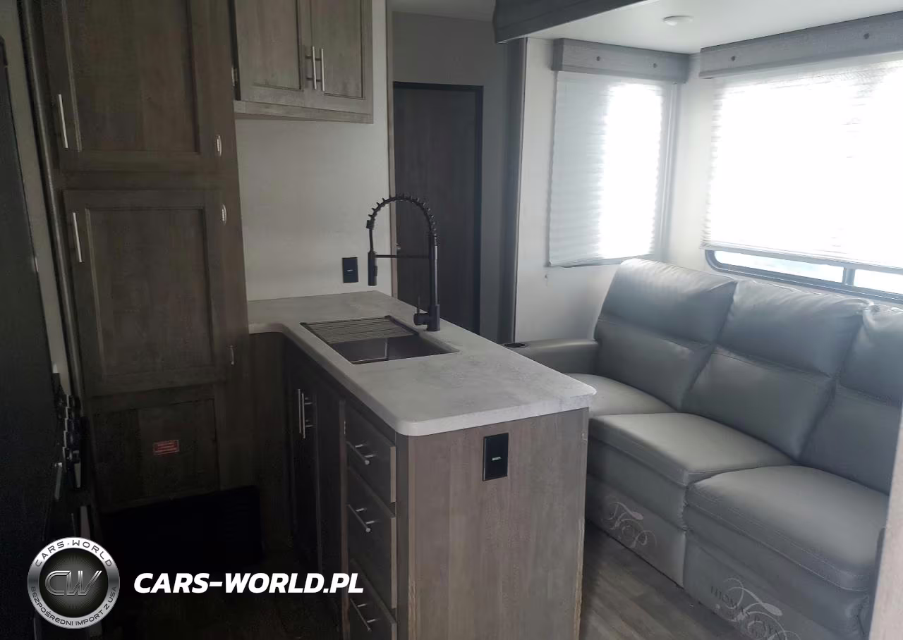 2022 Forest River Xlr Toy Hauler Camper VIN:5ZT2XLWB6NZ001234 - 10