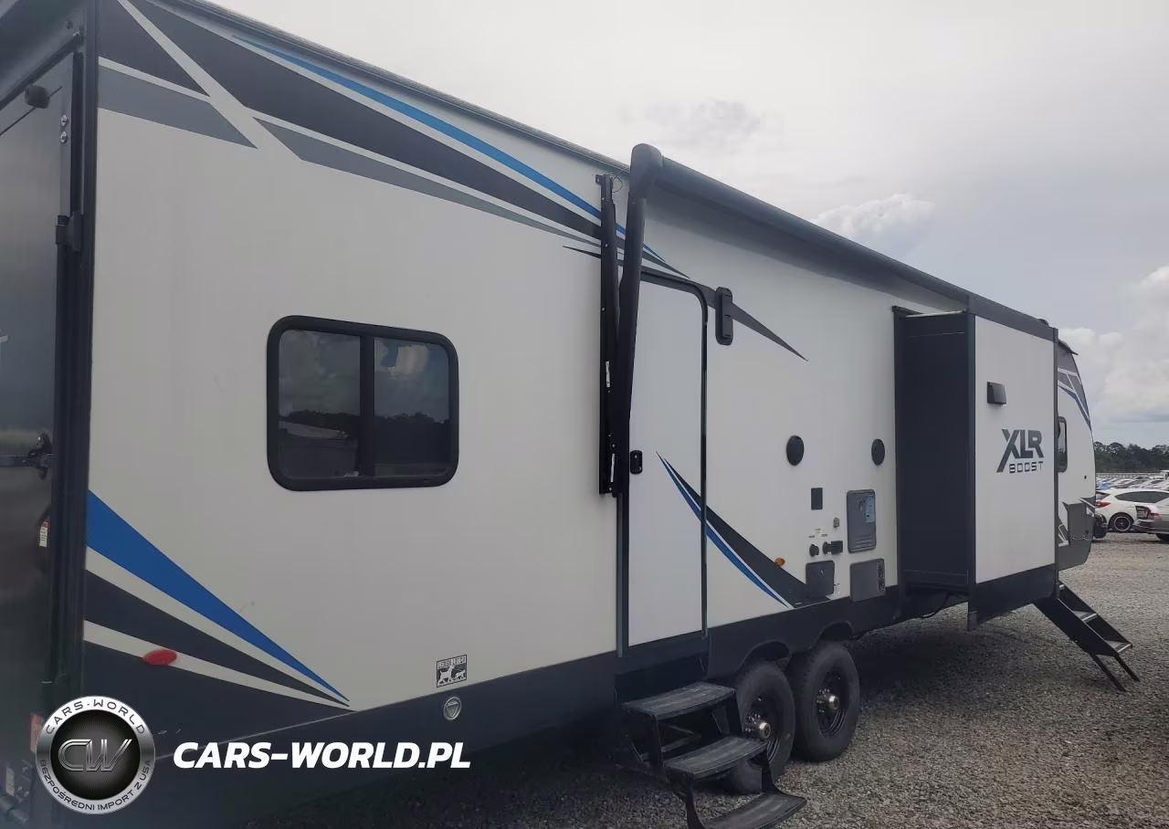 2022 Forest River Xlr Toy Hauler Camper VIN:5ZT2XLWB6NZ001234 - 3