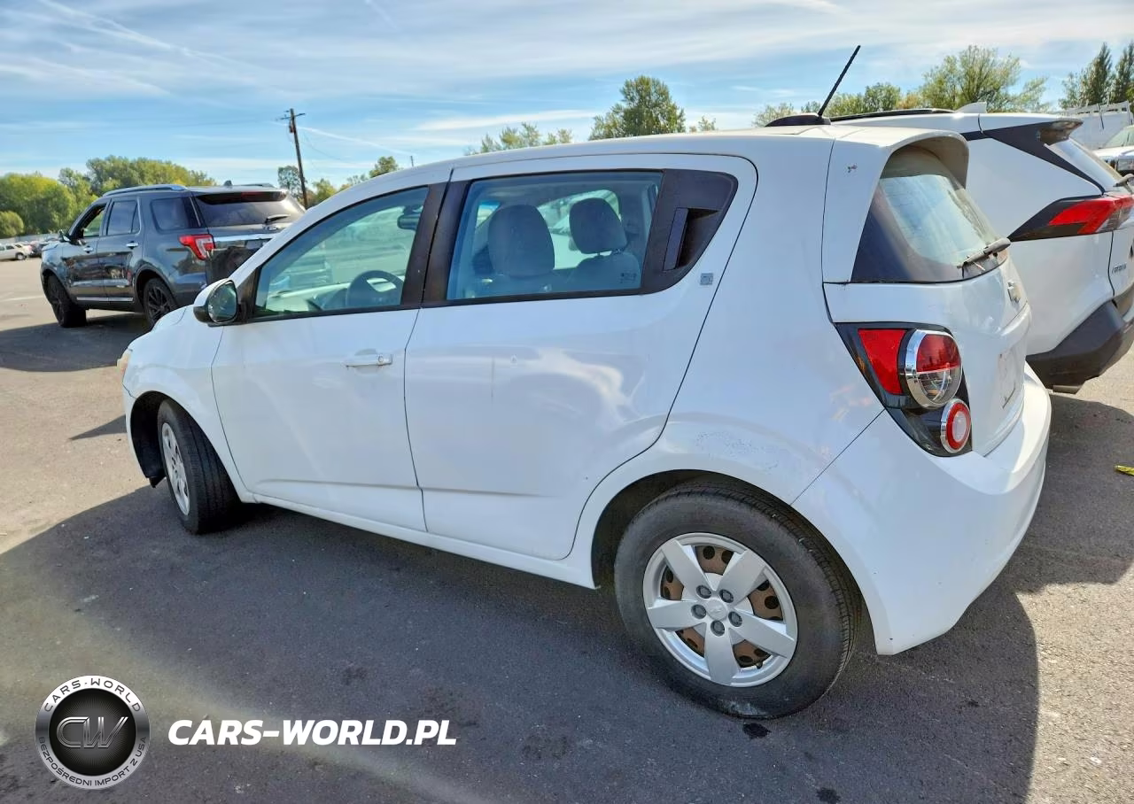 2016 Chevrolet Sonic Ls VIN:1G1JA6SG2G4174775 - 2