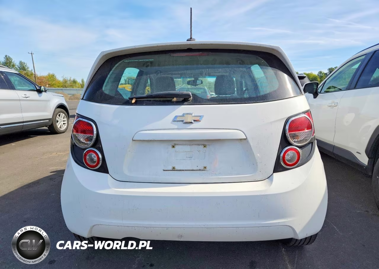 2016 Chevrolet Sonic Ls VIN:1G1JA6SG2G4174775 - 6