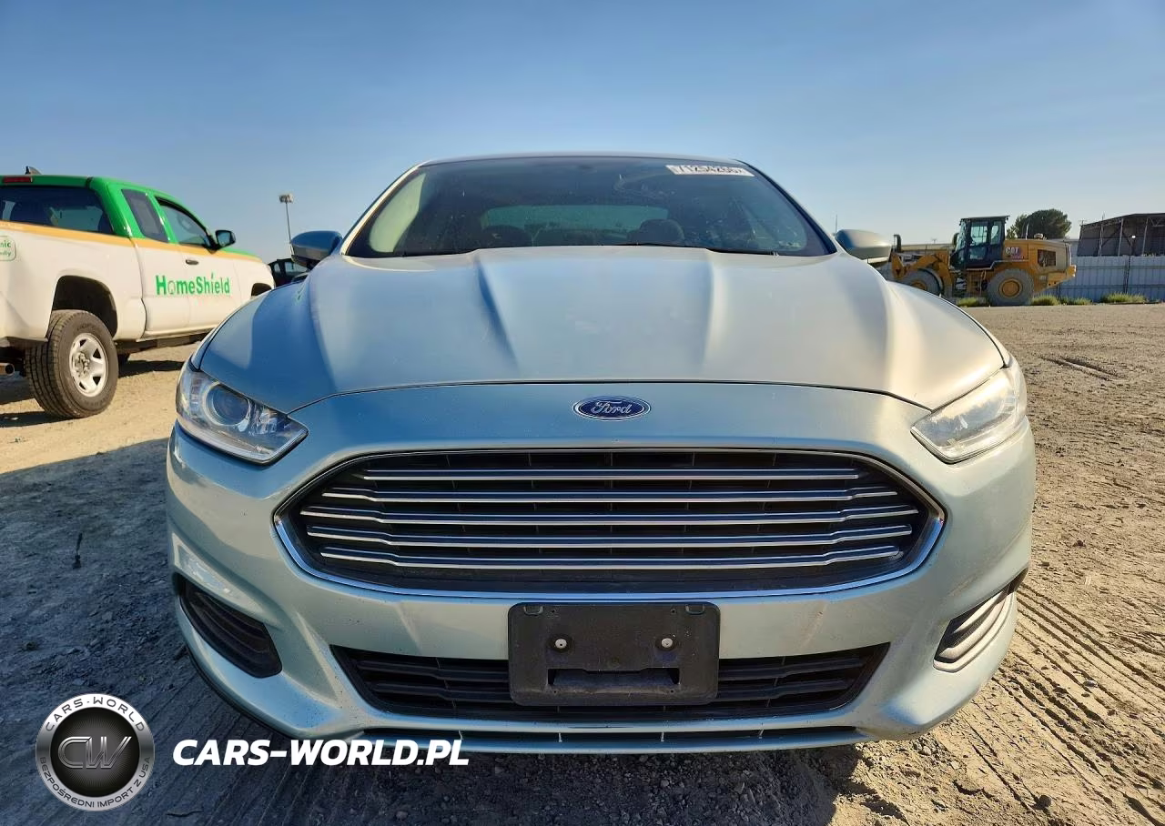 2014 Ford Fusion S Hybrid VIN:3FA6P0UU8ER131189 - 5