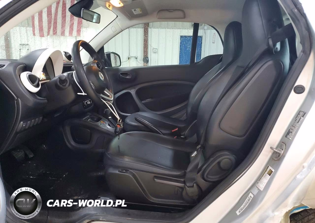 2016 Smart Fortwo VIN:WMEFJ5DA2GK139098 - 7