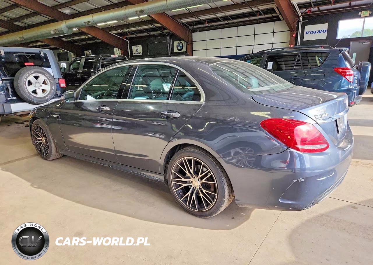 2015 Mercedes-Benz C 300 4Matic VIN:55SWF4KBXFU038942 - 2