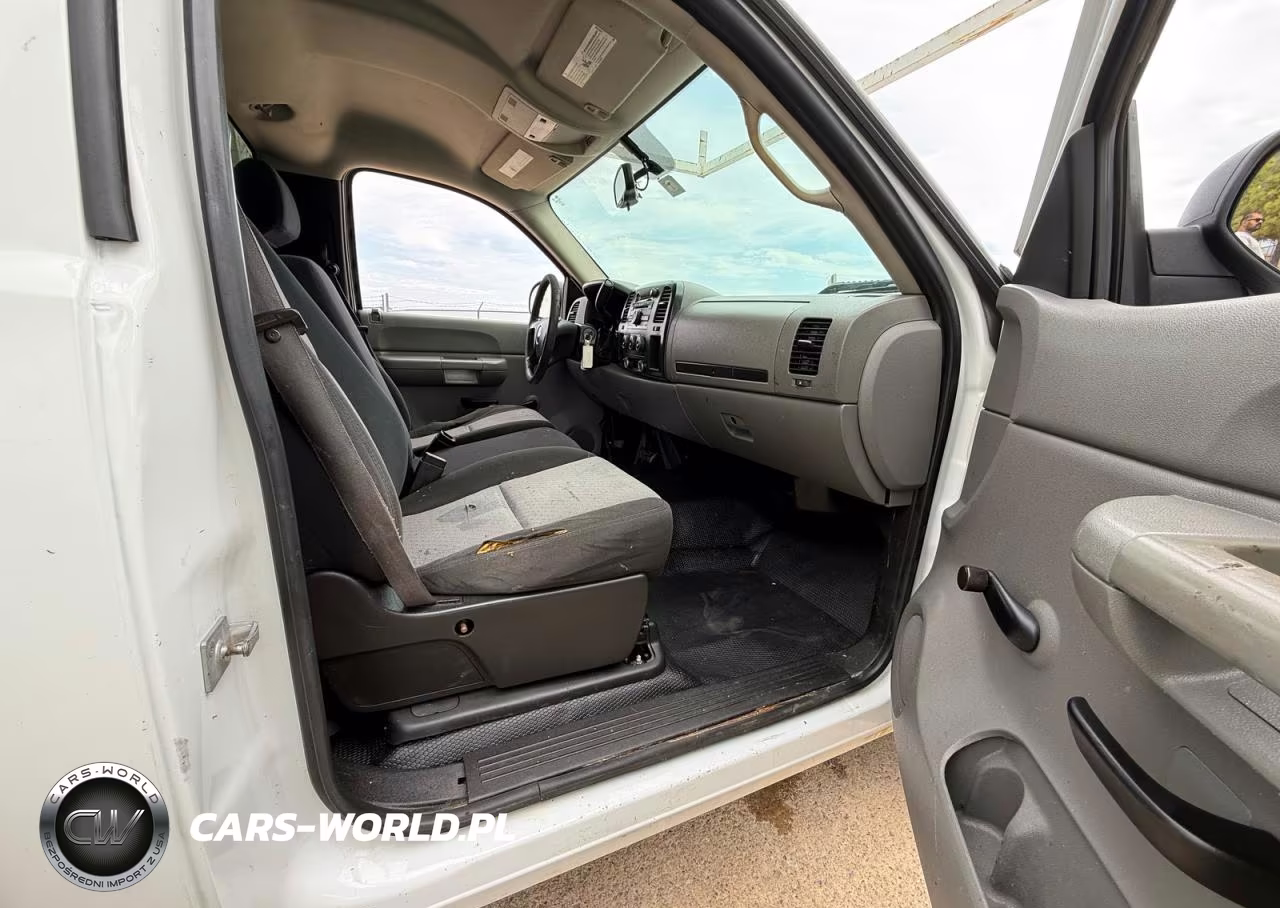 2008 Chevrolet Silverado C1500 VIN:1GCEC14C88E135166 - 5