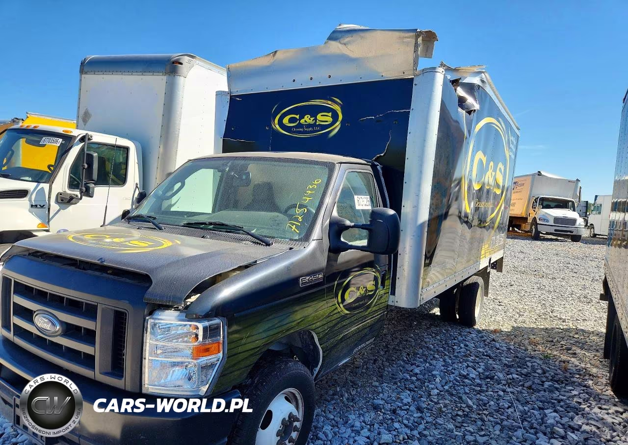 2024 Ford E450 Box Truck
