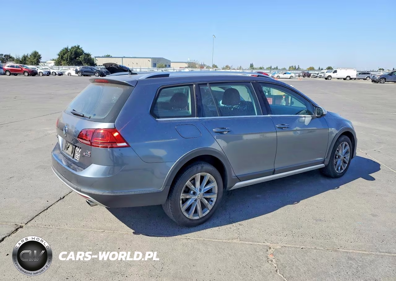 2017 Volkswagen Golf Alltrack S VIN:3VWH17AU9HM509679 - 3