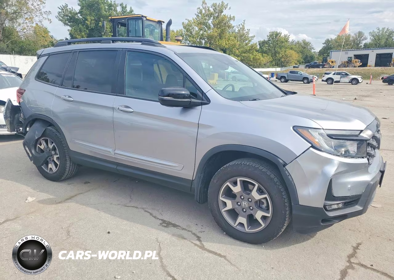 2022 Honda Passport Trail Sport VIN:5FNYF8H68NB026881 - 4