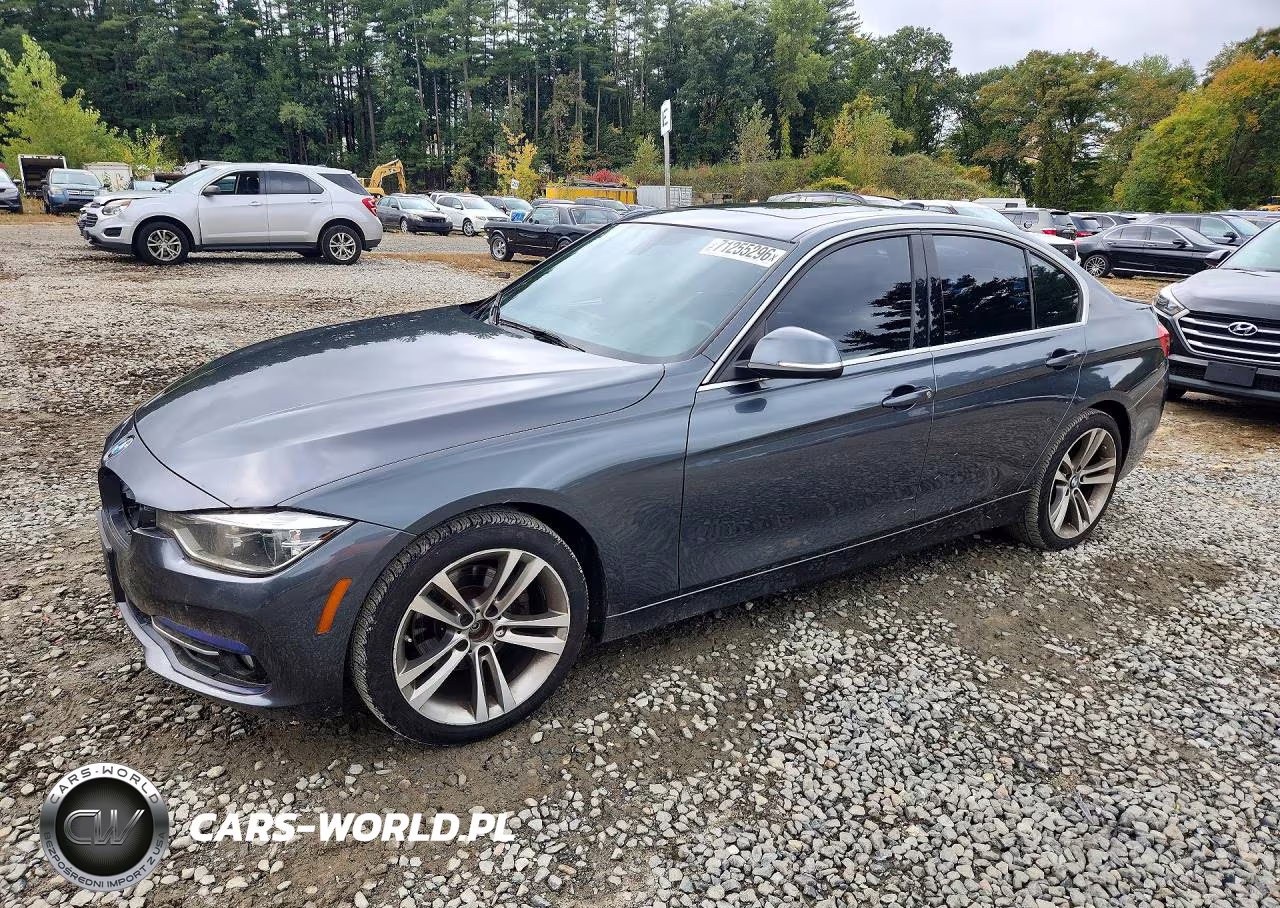 2018 BMW 330 Xi VIN:WBA8D9C5XJEM33085 - 1