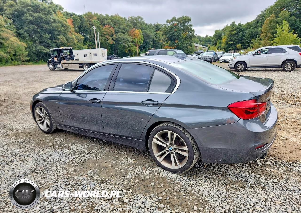 2018 BMW 330 Xi VIN:WBA8D9C5XJEM33085 - 2