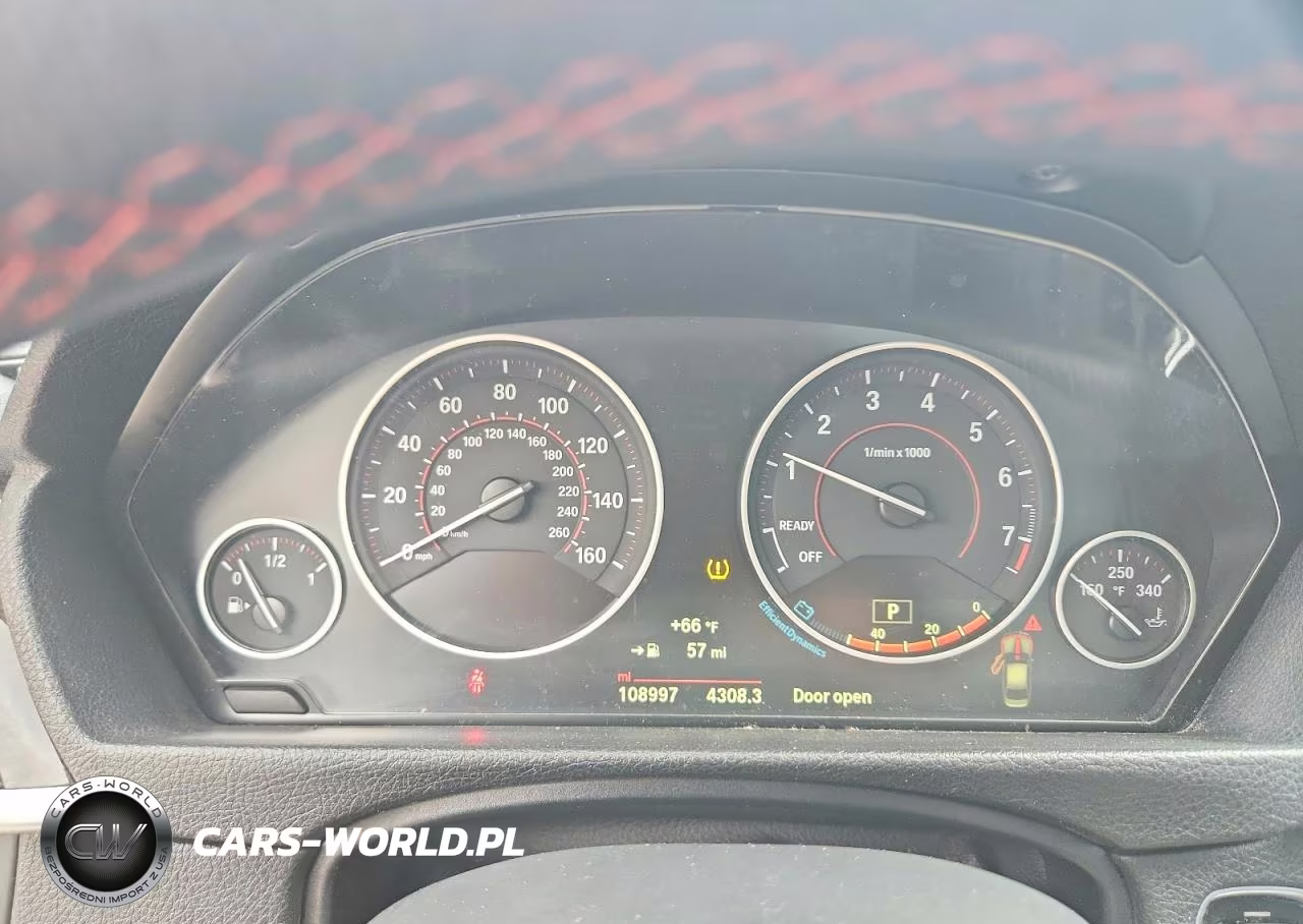 2018 BMW 330 Xi VIN:WBA8D9C5XJEM33085 - 9