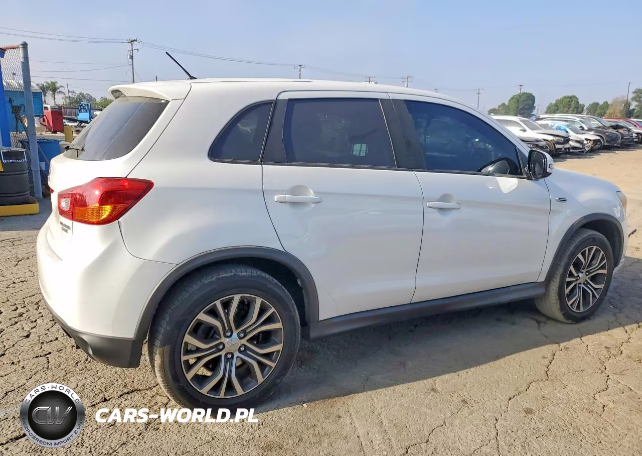 2016 Mitsubishi Outlander Sport Es VIN:JA4AP3AU6GZ053112 - 3